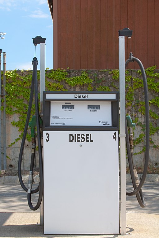 Что такое дизельное топливо (ДТ): состав, характеристики и применение